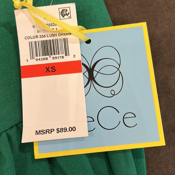 Ce ce Green dress - Picture 4 of 6